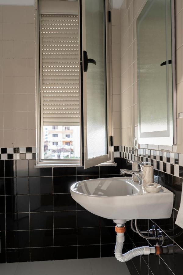 Cane Apartment New Bazaar Tiranë Eksteriør bilde